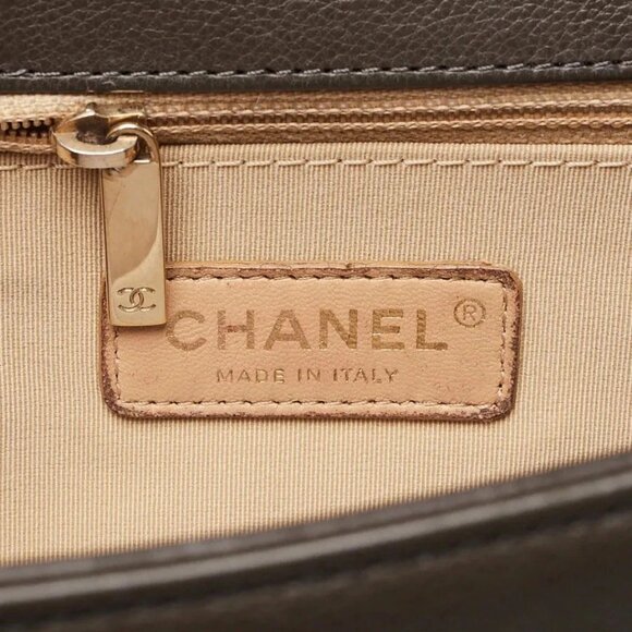 Chanel Khaki Quilted Leather Click Label Large Shoulder Bag - Picture 10 of 12